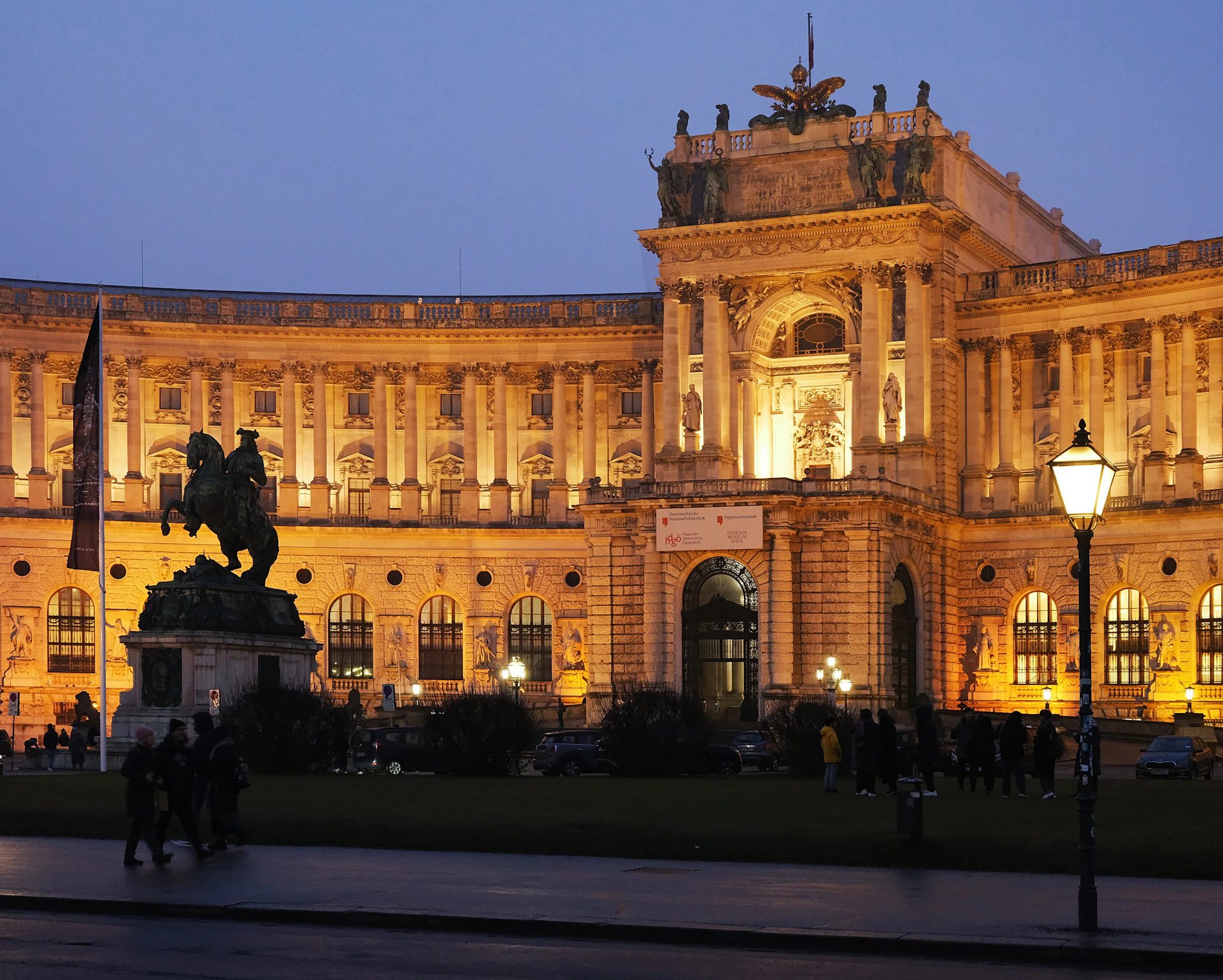 View of Vienna State Opera building at night